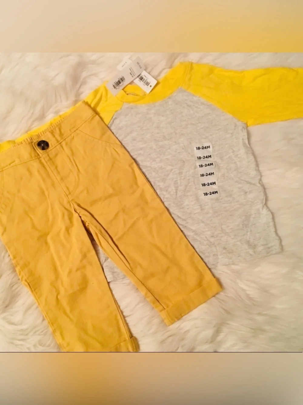 New w/ Tags Old Navy 12-18 Month (READ) $25 VALUE